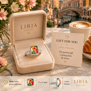 Square floral glass ring with crystal band detail
