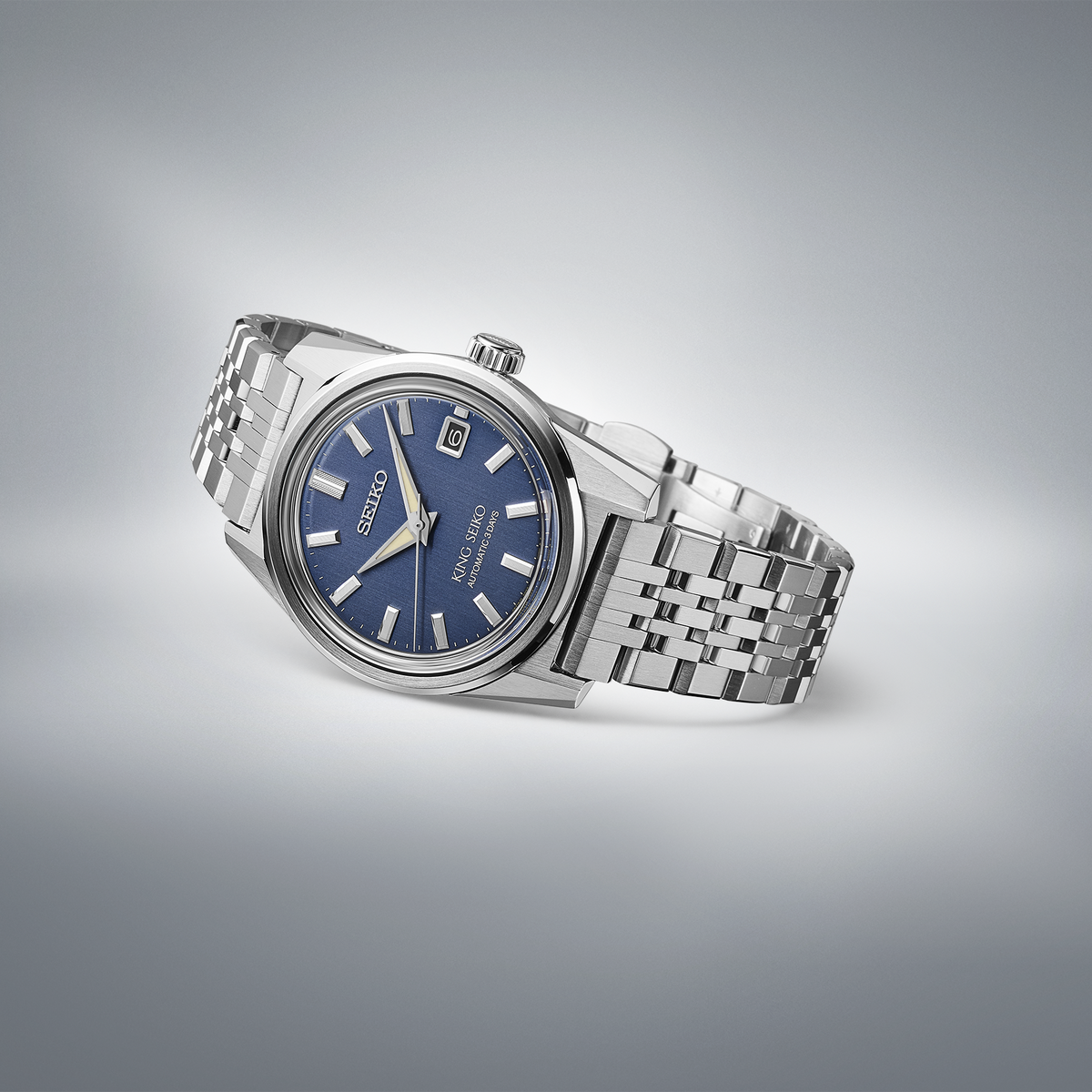 SPB389 King Seiko Blue dial Stainless steel Beauty shot