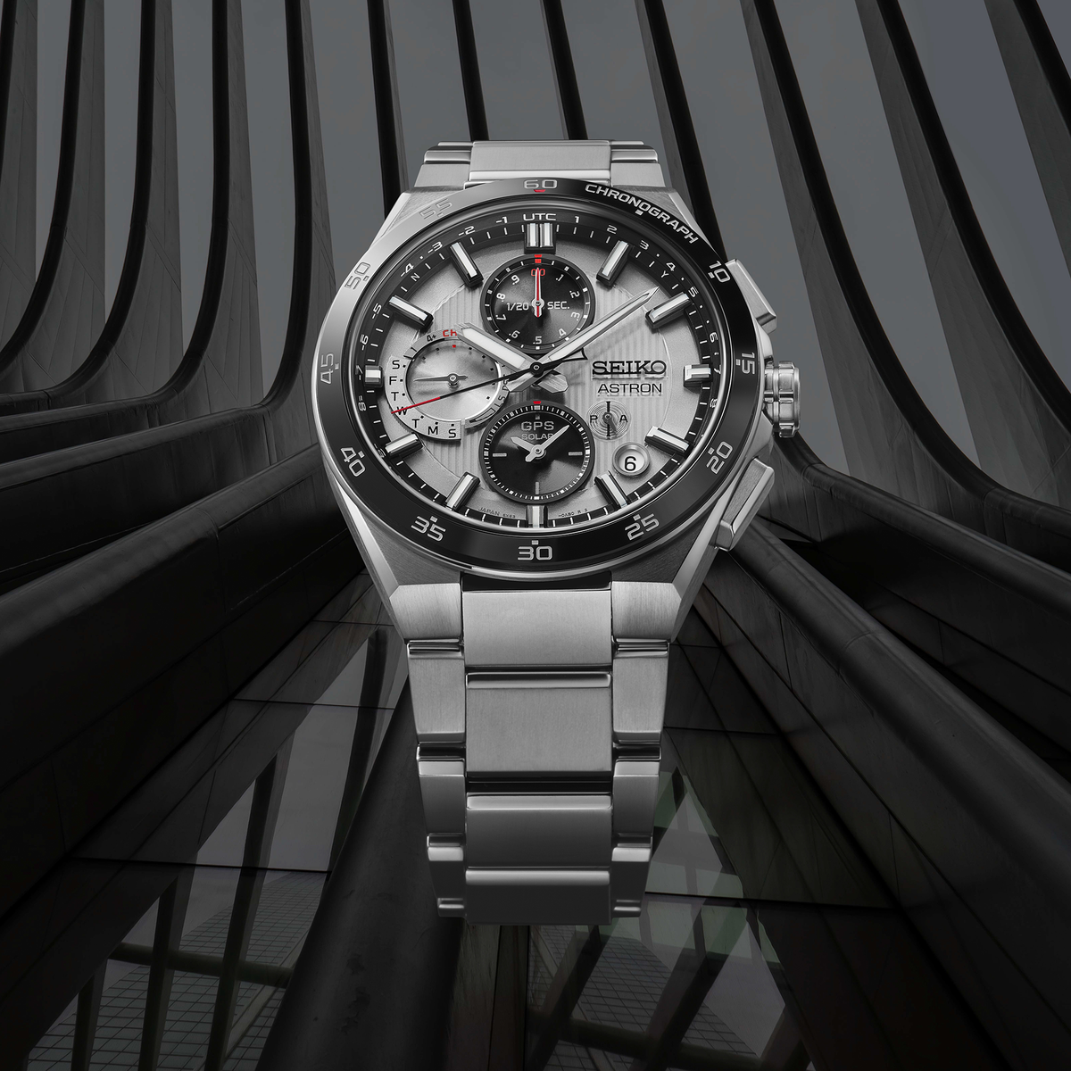 Seiko Astron Gps Solar Dual-Time Chronogragph - SSH153 - image 5