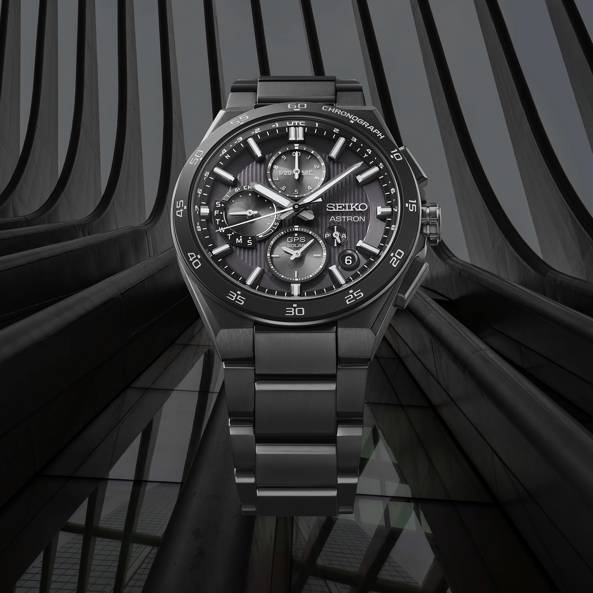 Seiko Astron Gps Solar Dual-Time Chronogragph - SSH155 - image 4
