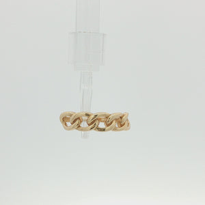 A polished yellow gold chain ring with thick, interlocking curb-style links, shown against a plain white background.